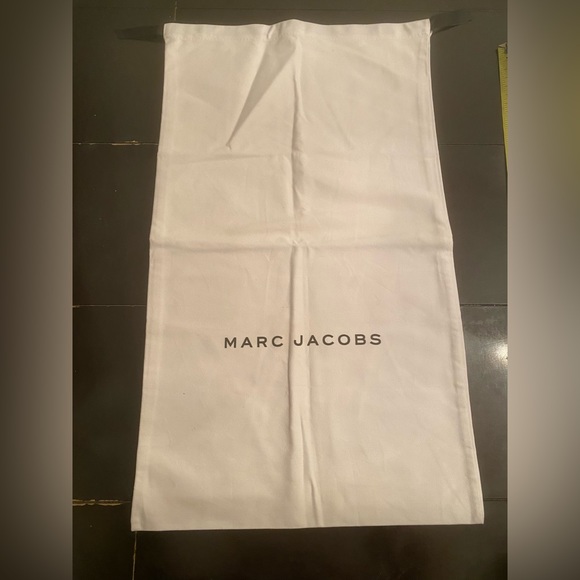 2 BIG MARC JACOBS DUST BAGS - Picture 5 of 6